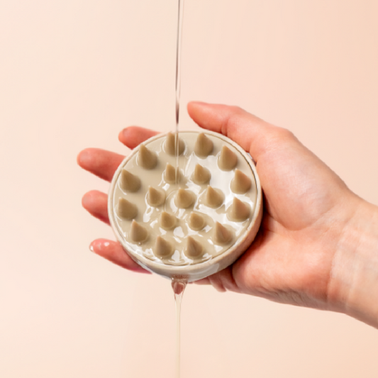 تحفيز فرشاة فروة الرأس